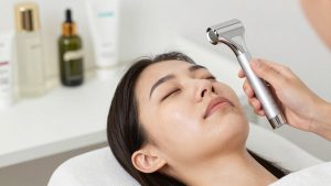Best Cryo Facial Tool for At-Home Use in 2026
