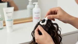 Best curl defining cream for wavy hair without crunch