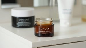 Best Eye Cream for Sagging Skin and Hooded Lids: Honest Expectations