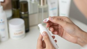 Best Moisturizer for Hormonal Acne in Adult Skin