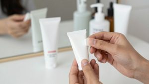Best Travel-Size Skincare Sets: What to Pack and How to Choose