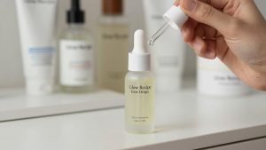 Glow Recipe Dew Drops vs The Ordinary Niacinamide: Which Is Better?