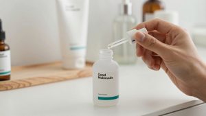Good Molecules Discoloration Serum vs Anua Dark Spot Serum: Which Is Better?