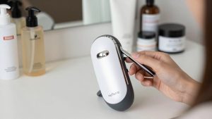 NuFACE Trinity Plus vs ZIIP Halo Microcurrent: Which Is Better?