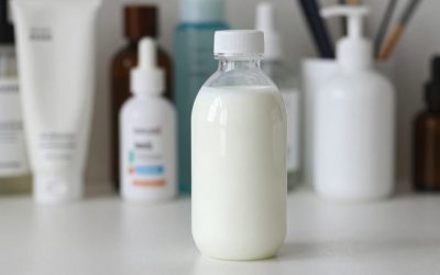 Rhode Glazing Milk Review: Does It Actually Work?