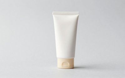 10 Best Sunscreens for Oily, Acne-Prone Skin Under Makeup (October 2026)