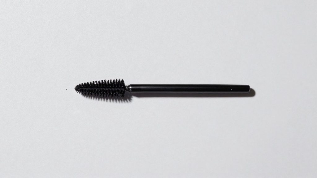 Best Water-Based Mascaras That Wash Off Easily in 2026